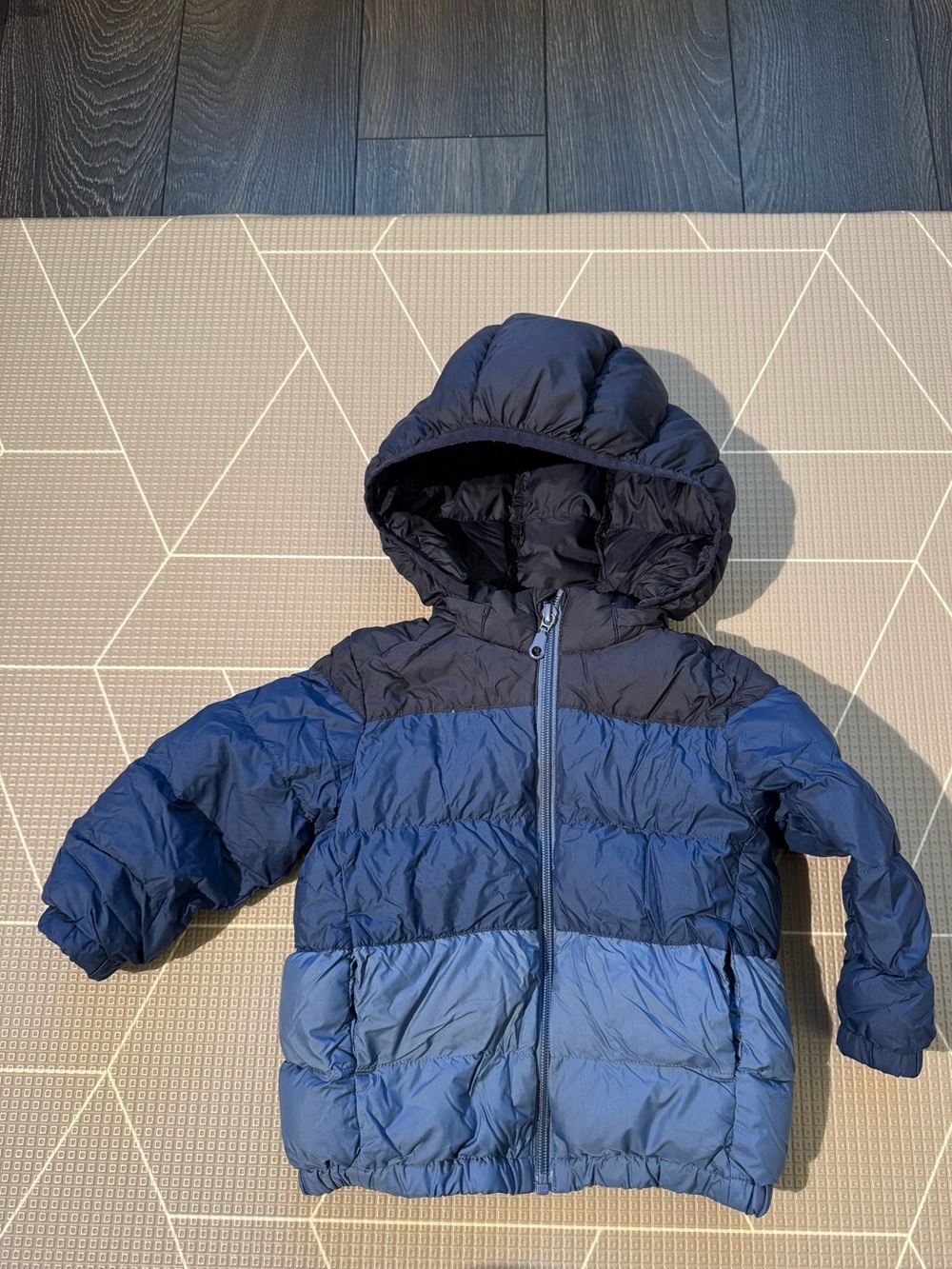 UNIQLO Toddler Down Puffer Jacket with Hood (90cm)